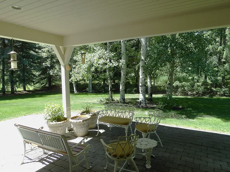 11 Willow Rd — Photo 11
