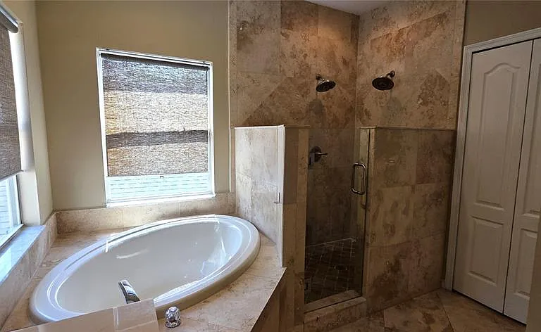 11609 Greensleeve Ave — Photo 34