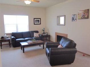 110 Wind Stone Dr, Madison, WI 53718