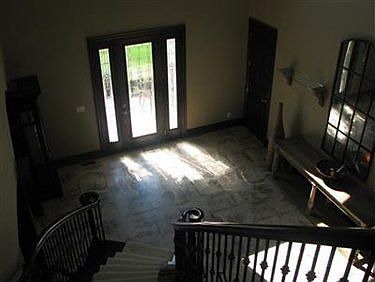 5th image of 532 Green Valley Dr