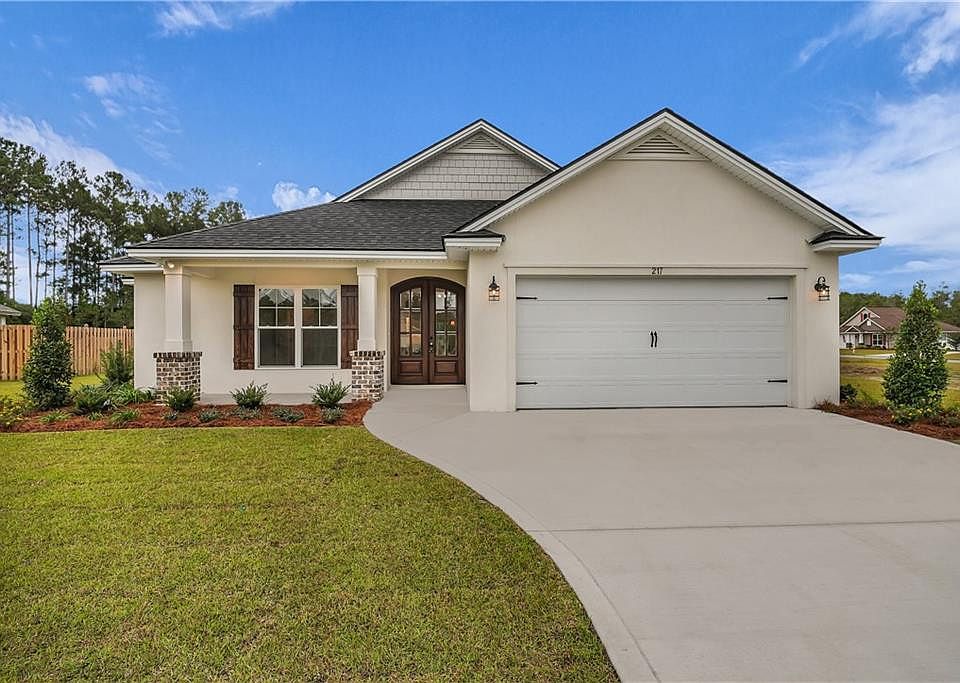 1st image of 217 Sweetwater Blvd