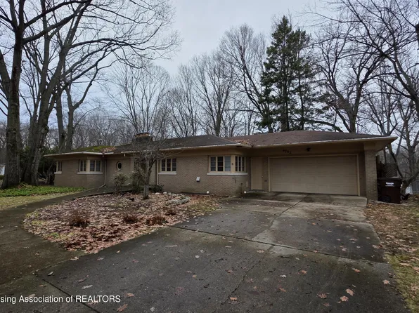 4702 Woodcraft Rd, Okemos, MI 48864
