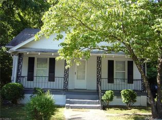 705 Raeford Ave, Lexington, NC 27292