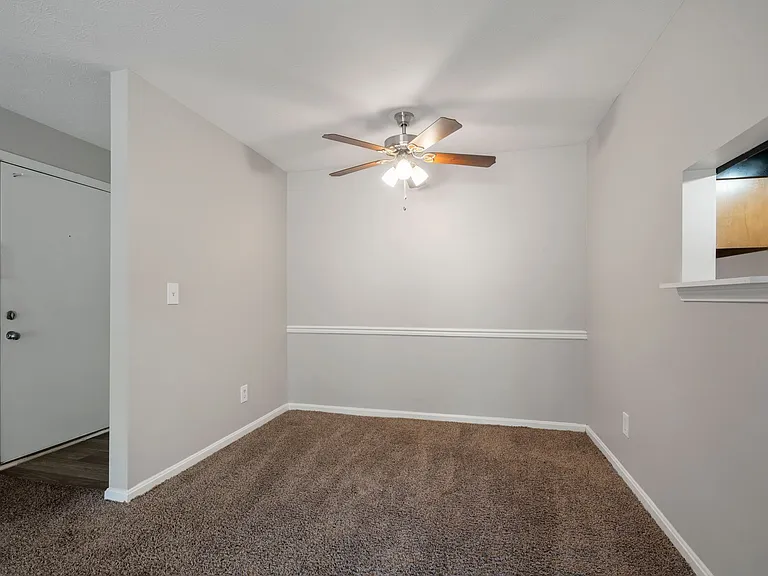 6817 Brooklawn Dr — Photo 8