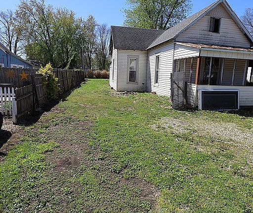 5th image of 2567 W Shelby St