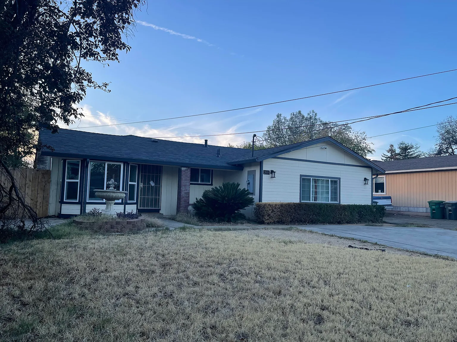 2618 Alfreda Way photo 1