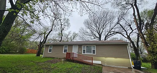 10716 Bennington Ave Photo 1