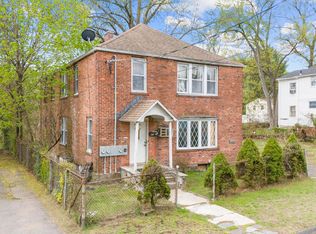 23 Harding Ave, Bloomfield, CT 06002