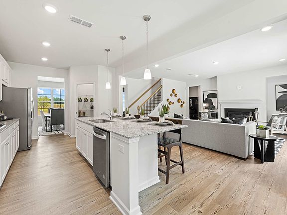 5th image of 6620 Dusk St