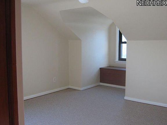 3rd image of 3813 Washington Park Blvd
