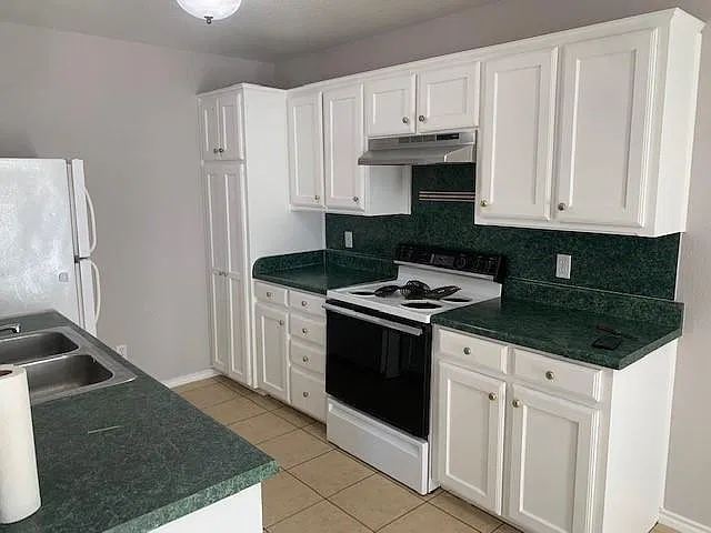 3 bed 2 bath Duplex Decatur TX — Photo 3