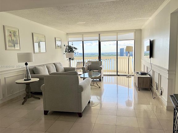3rd image of 1000 W Island Blvd APT 2412