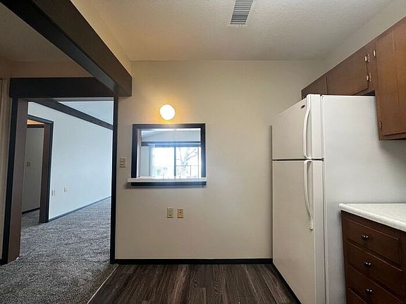 5th image of 12 Green Mountain Dr APT 8