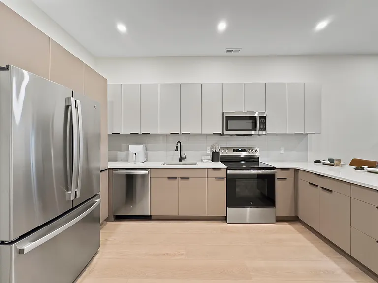 Plenty of kitchen storage.