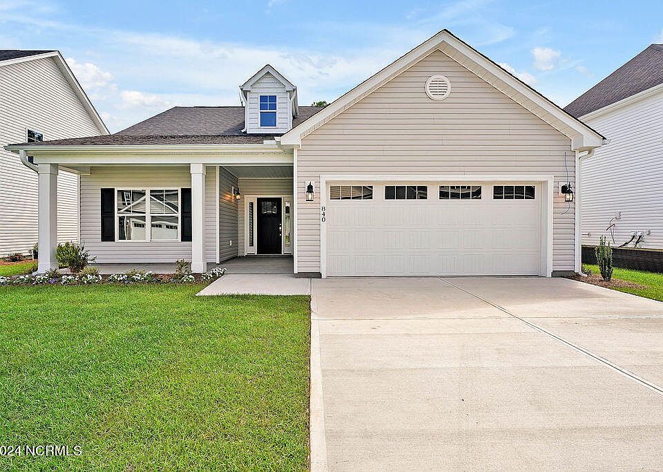 1st image of 840 Red Sky Drive NE
