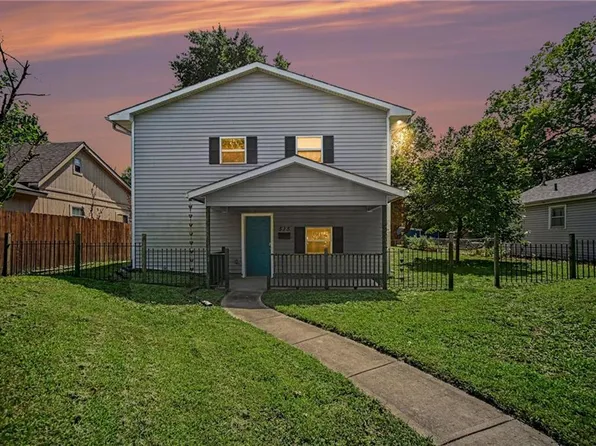 515 W Santa Fe St, Olathe, KS 66061