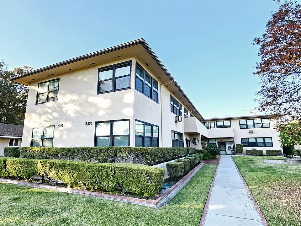 823 W Huntington Dr #C