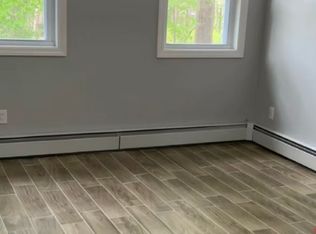 136 Mastic Beach Rd, Mastic Beach, NY 11951