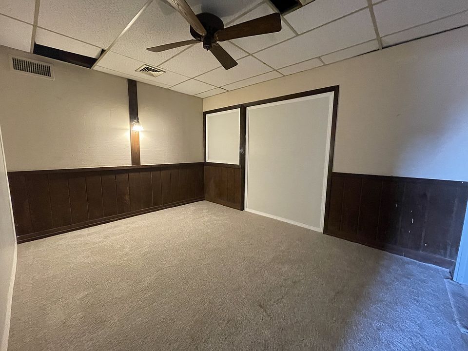 2nd image of 1622 W Western Ave #2