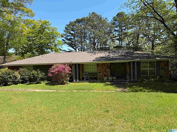 5th image of 8279 Emerald Lake Dr W