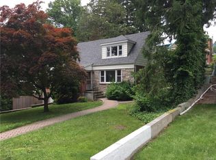 49 Roxbury Dr, Yonkers, NY 10710