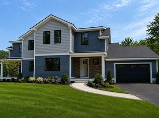 135 Essex St #135, Middleton, MA 01949