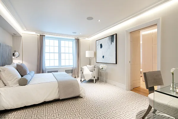 Sold by Sotheby's International Realty | media 7