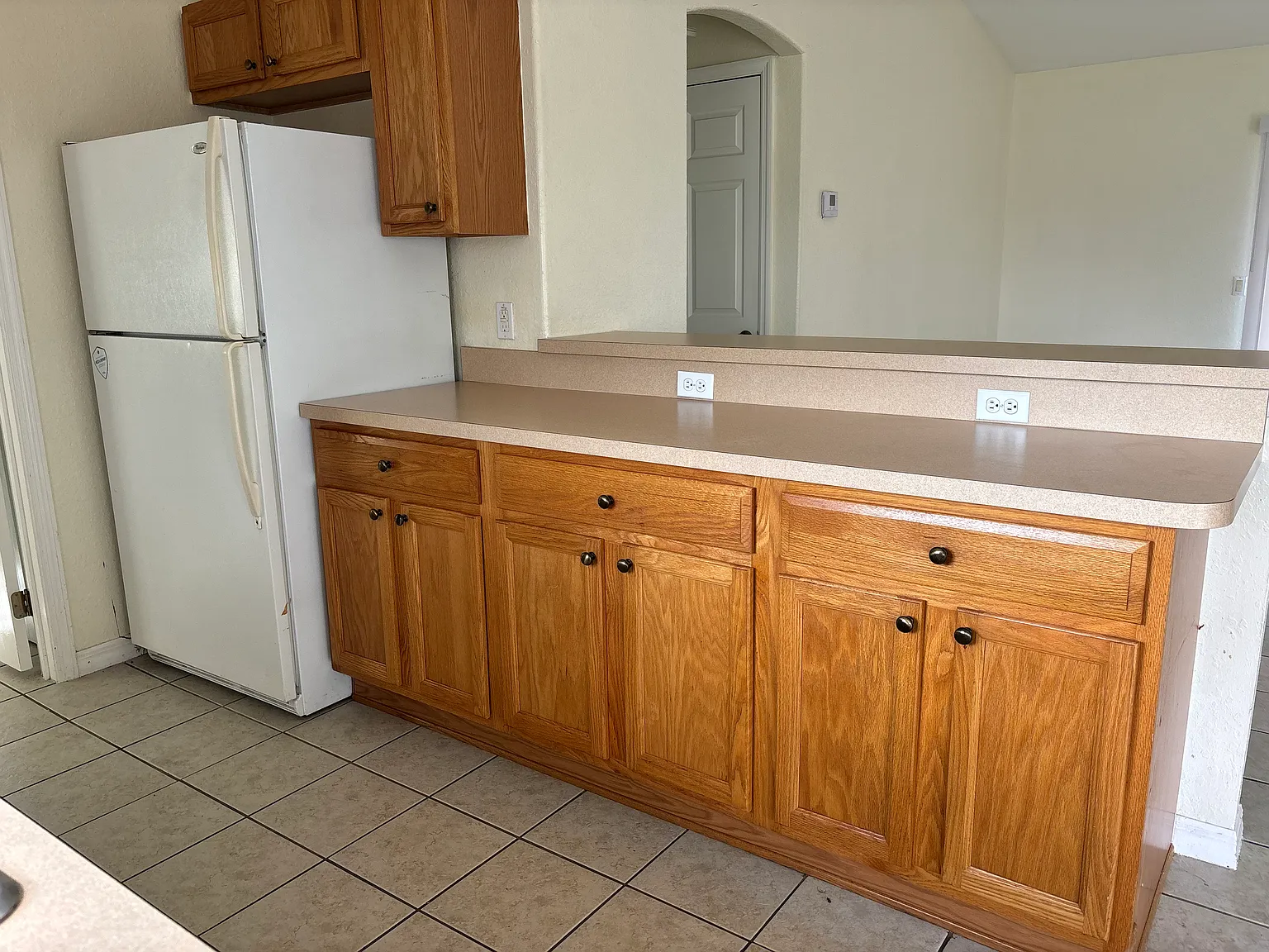 2 bed, 1100 sqft, $1,325 — Photo 4