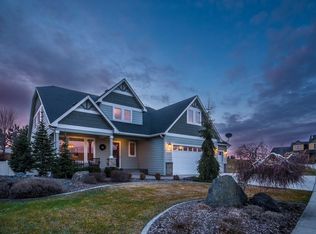 2108 S Meadowview Rd, Greenacres, WA 99016