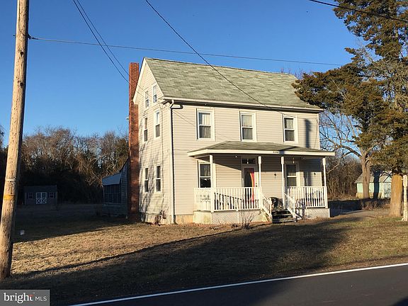 2nd image of 8086 Highland St
