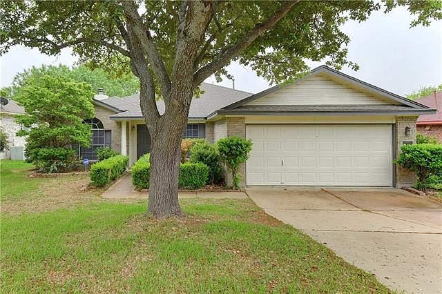 1st image of 1406 Royce Ln