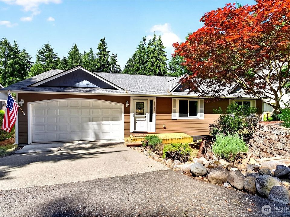 1st image of 17939 Upland Drive SE