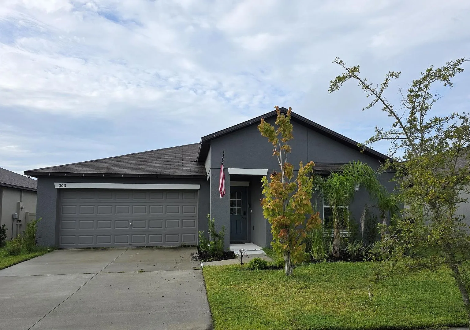 Beautiful 3-Bedroom, 2-Bathroom Home in Lakeland — Photo 2