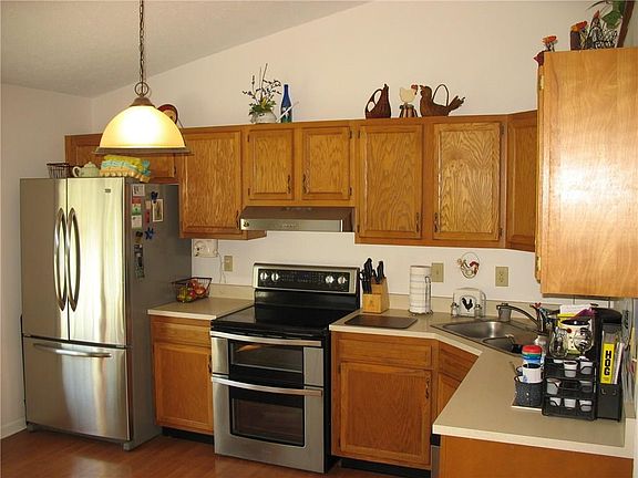 3rd image of 5904 Leisure Ln