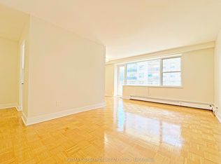2 Grandstand Pl #207, Toronto, ON M4H 1E2
