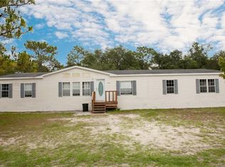 5739 S Candy Cane Dr, Homosassa, FL 34446
