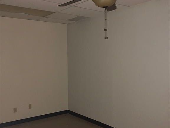 5th image of 4020 N 22nd St Suite 2