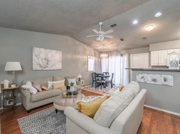 2112 Cottage Oak Ln, Colleyville, TX 76034