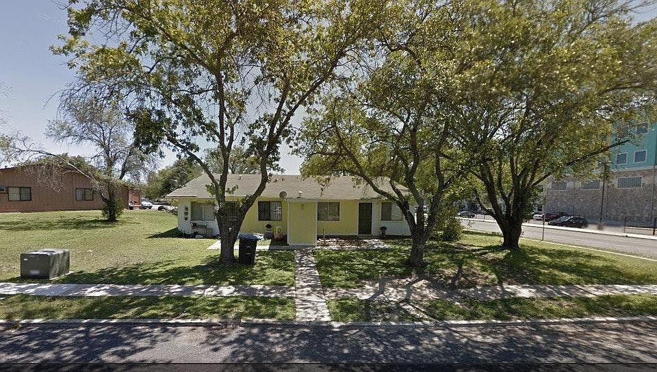 1st image of 7107 Glen Ter APT 4