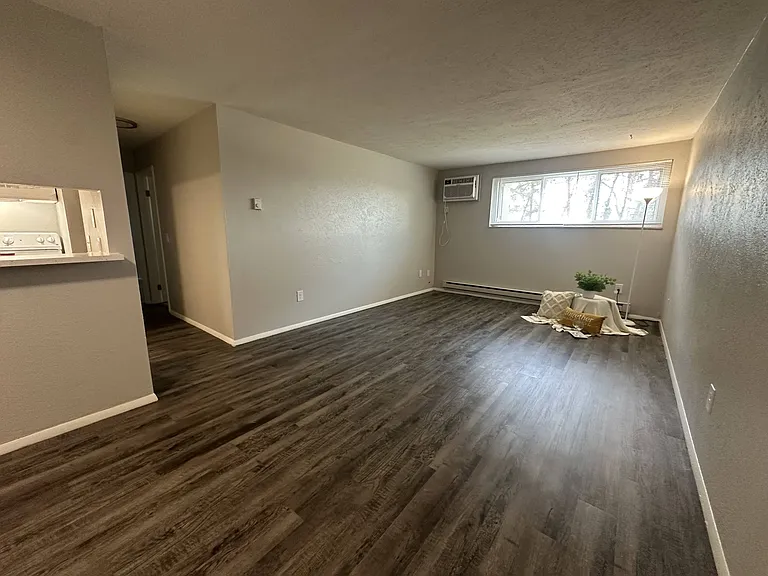 Copper Cove Apartments — Photo 56