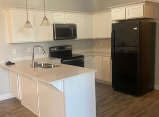 90 W Silver Springs Dr, Vineyard, UT 84059