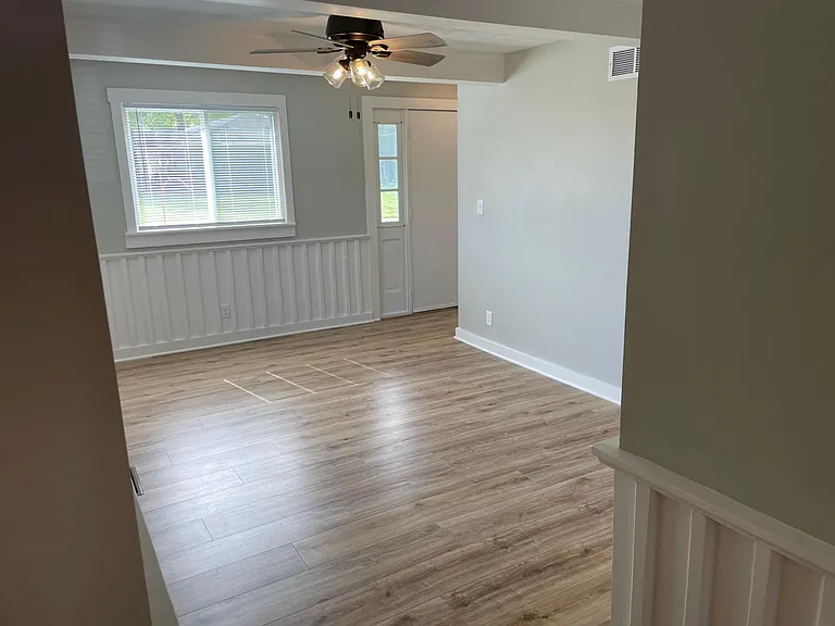 218 S Perry St — Photo 21