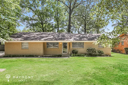 212 Raintree Dr Photo 1