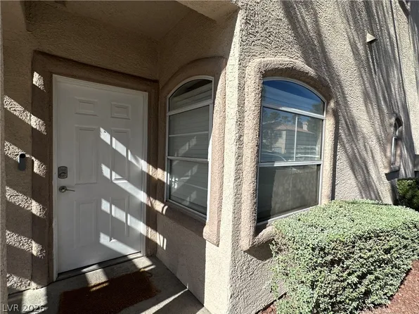 5415 W Harmon Ave Unit 1056, Las Vegas, NV 89103