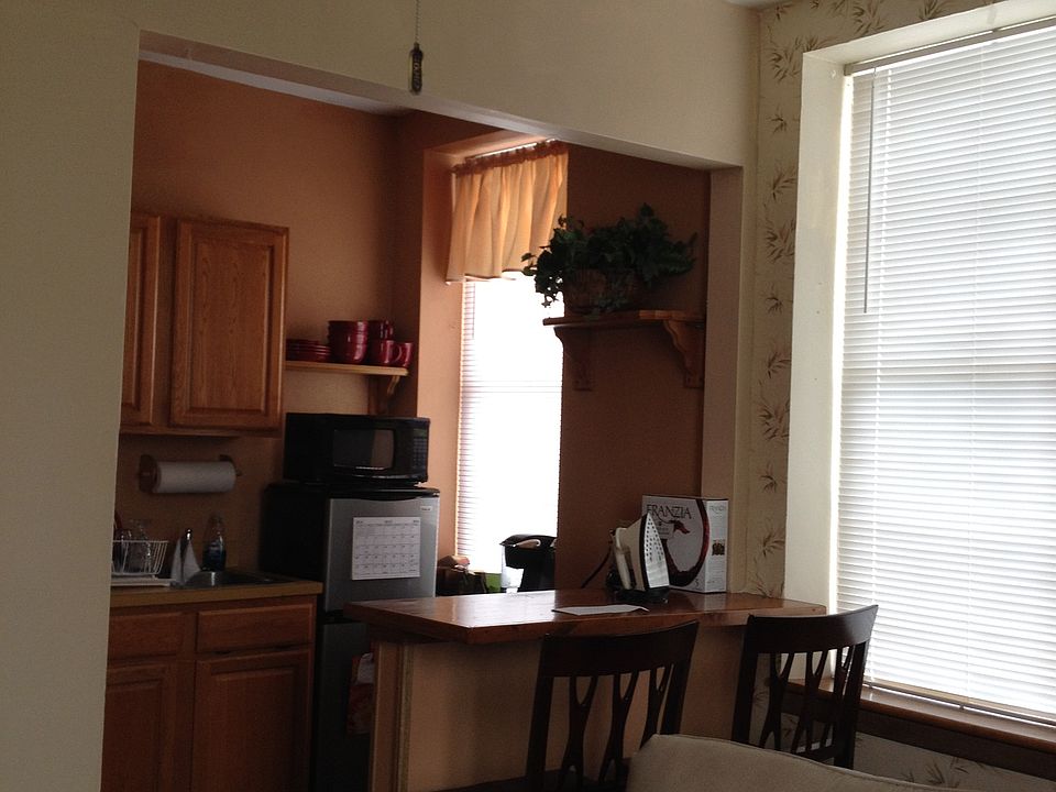 2nd image of 324 N Illinois St APT D