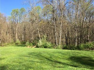 13 Mountain Laurel Ln, Farmington, PA 15437