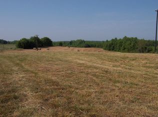 213 New Hope Rd, Lawndale, NC 28090