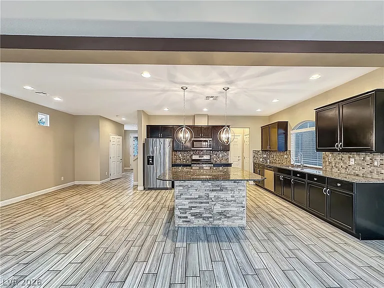 6372 Tamber Bay Rd — Photo 10