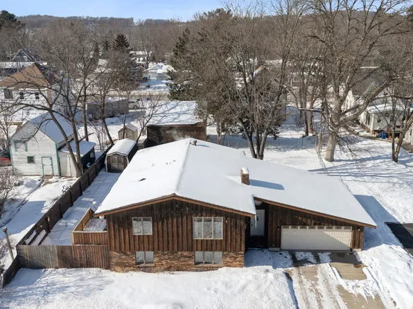 603 Chieftain St, Osceola, WI 54020