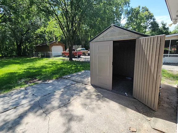 3rd image of 1011 Harrison Rd